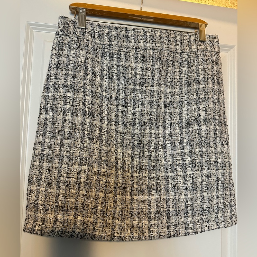 Rachel Zoe Tweed Black and Cream Fully Lined Mini Skirt